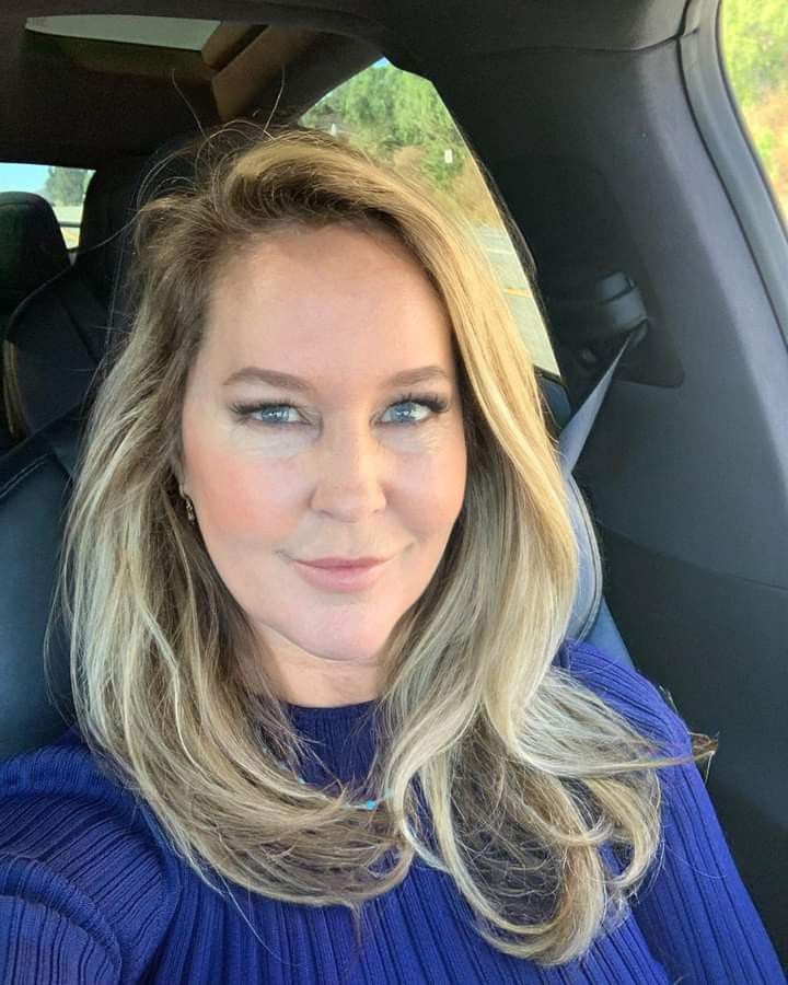 Lauren J. (mom of 2)